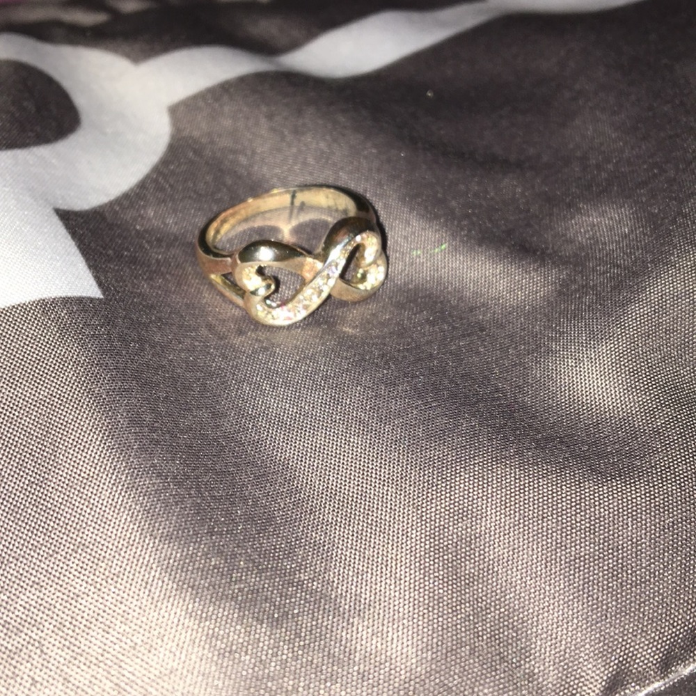 Infinitely heart ring